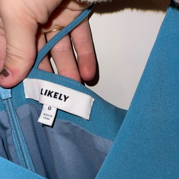 Likely blue dress size 0! In perfect condition, only worn once! - Picture 4 of 4